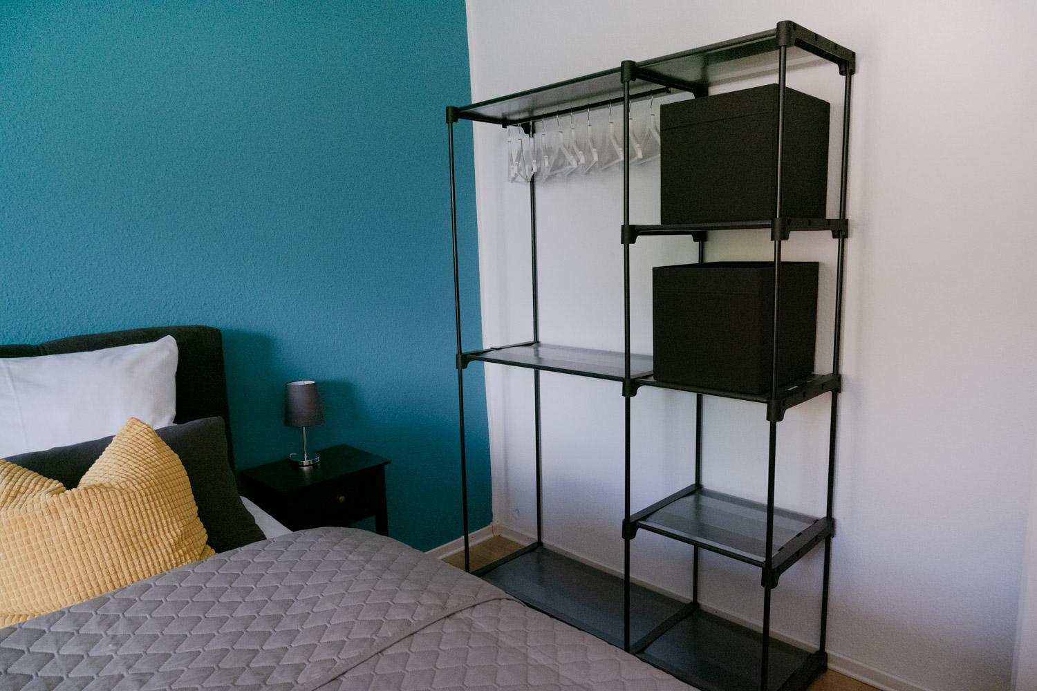 Bella Casa - Business&Family - 2 Zimmer Direkt Neben Schloss, Parkplatz, Smarttv, Netflix, Waschmaschine, 24H Checkin, 71Qm, Kingsizebett, Hotelbettwaesche Ludwigsburg Buitenkant foto